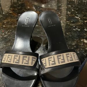Fendi shoe made with canvas and leather